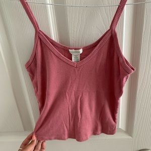 Pink tank top